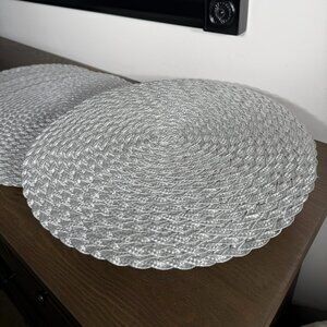 Set of 6 Gray / Silver Woven Round Placemats 15” Modern Table Decor